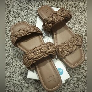 NIB - A New Day “Sarafina” Woven Two Band Slide Sandals -  7.5 Tan